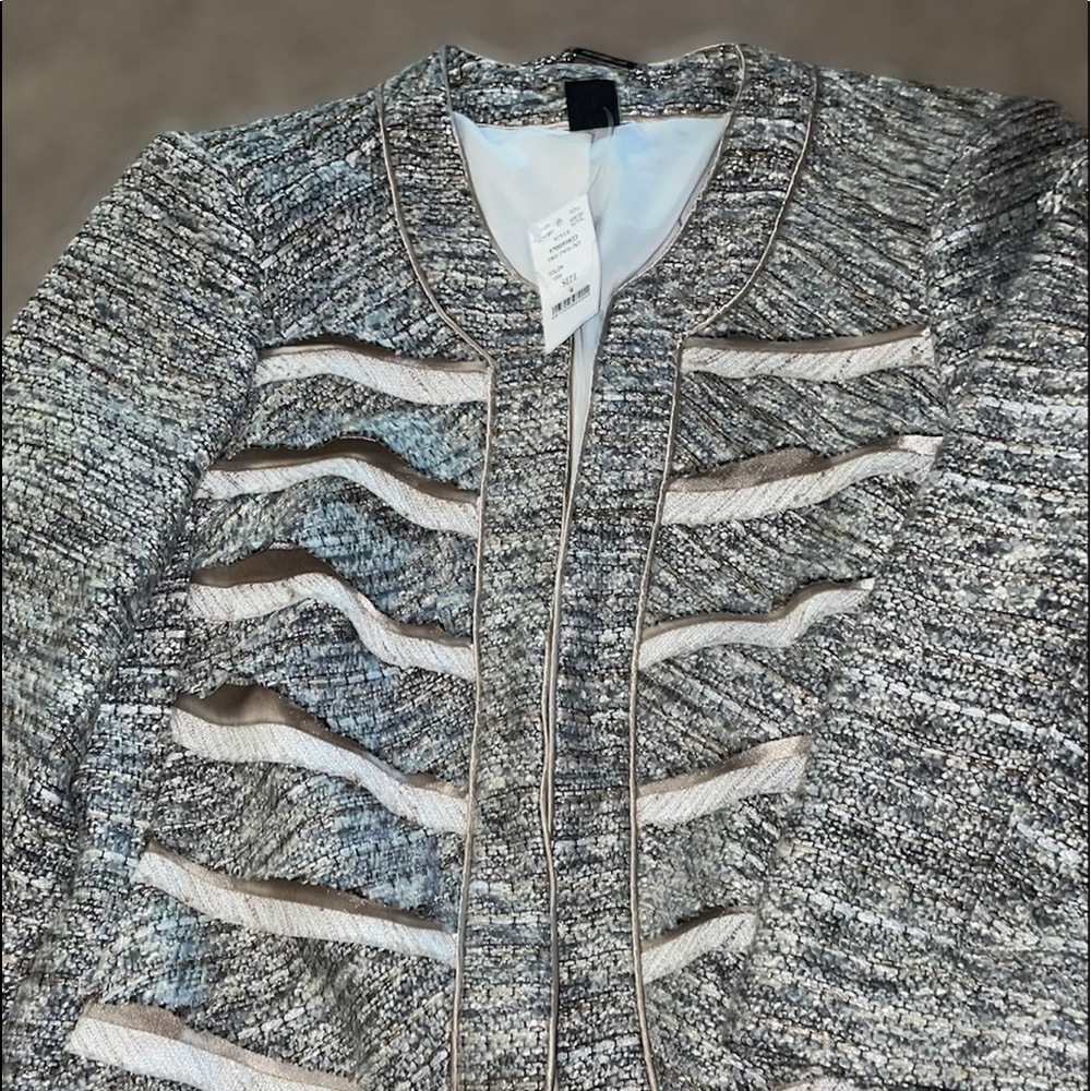 Tweed sz 4 jacket White House Black Market